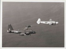 LOCKHEED NEPTUNE P2V & AVRO SHACKLETON FORMATION ORIGINAL VINTAGE MOD PHOTO RAF