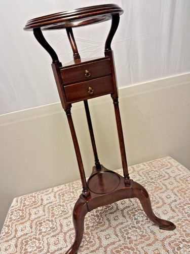 Antique wash stand jardiniere - ,