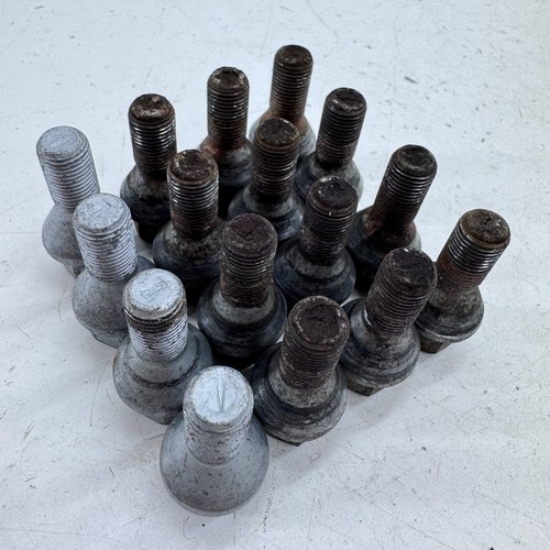 Fiat 500 wheel nut set - 500, x16