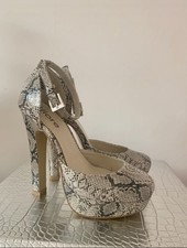 Women’s Fiore Heels Size 3
