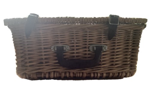 Wicker picnic hamper - hamper, set