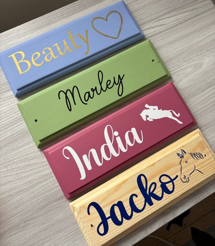 Stable name plaques - name,