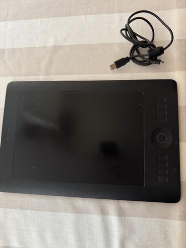 Wacom intuos pro touch - wacom,
