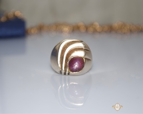 Vintage star ruby signet - star,