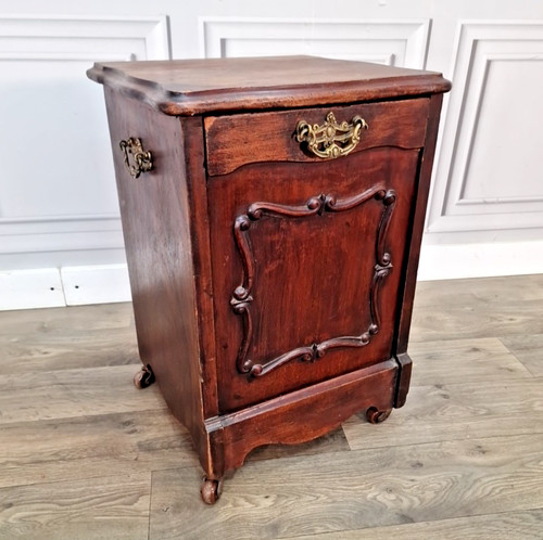 Antique coal scuttle - coal,