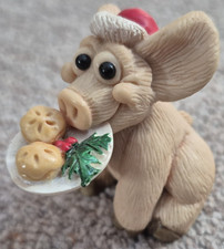 PIGGIN' Pies for Santa  pig