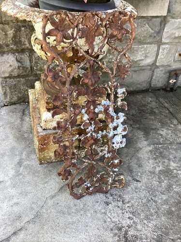 Antique cast iron - antique, floral