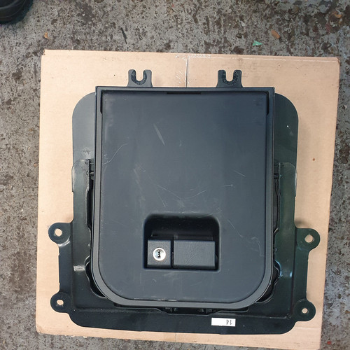 Rear seat trunk - to, compartment