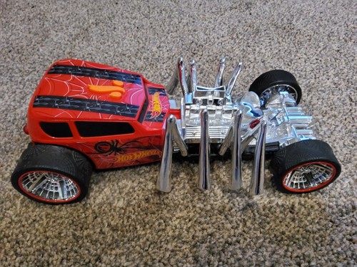 Hot wheels toy state - hot,