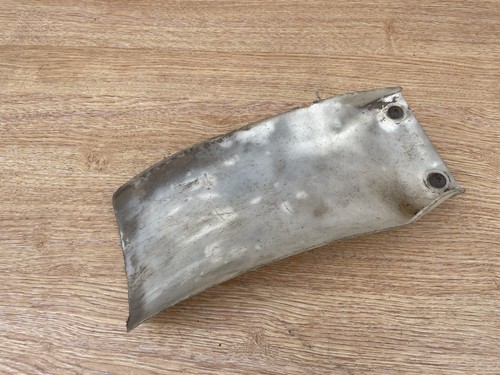 Honda 1999 mud guard - cr,