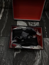 Nike Air Jordan 4 Bred
