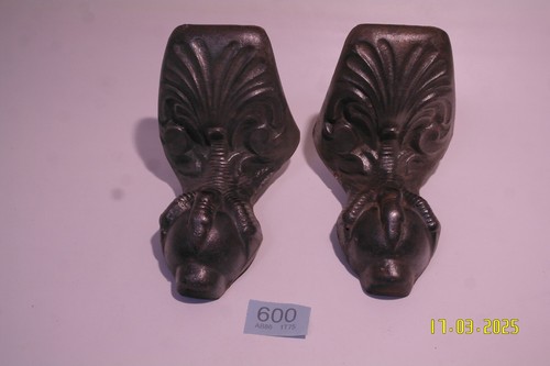 Cast iron bath crows - , feet