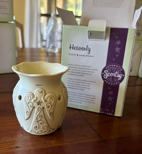 New box scentsy - new,