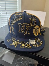City Hunter SNAPBACK HAT NAVY