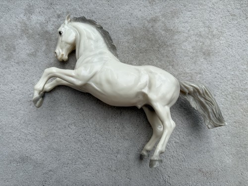 Vintage breyer horse - breyer,