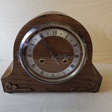 Vintage DuPontic 14 Day Mantel