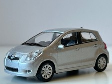 Toyota yaris japanese family - yaris,