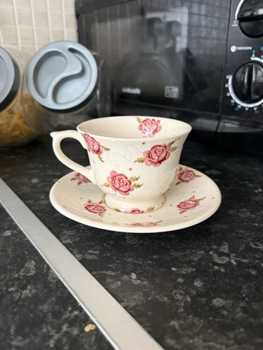 Emma bridgewater scattered - emma,