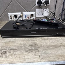 PANASONIC DVD BLU-RAY FREEVIEW