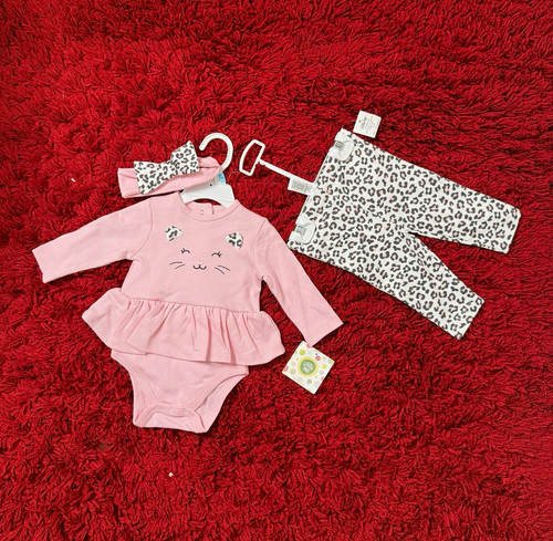Little girls pink - me,