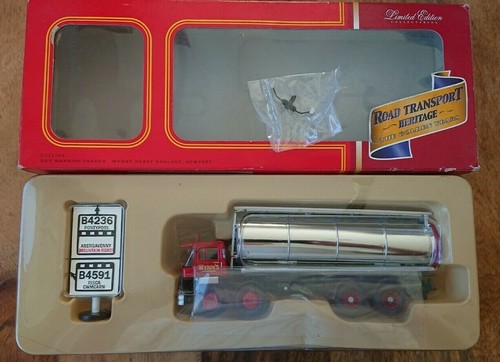 Corgi cc11703 guy warrior - cc11703,