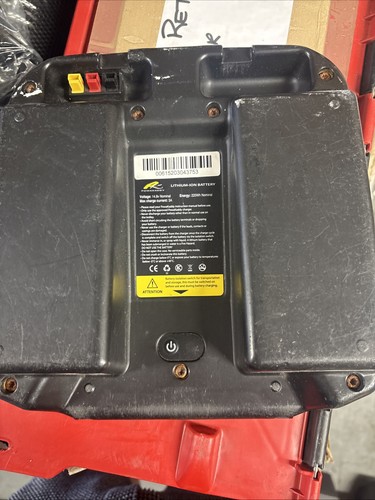 Genuine powakaddy plug - powakaddy, n