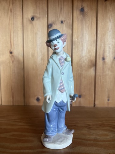 Lladro circus clown figurine - lladro,