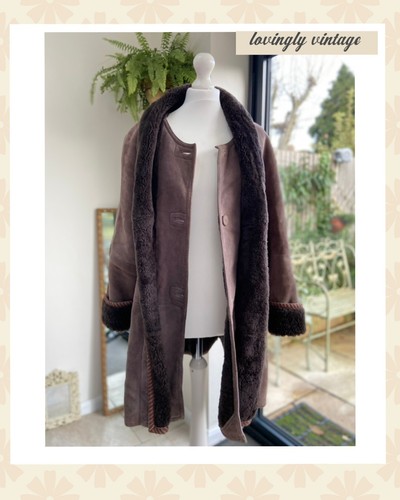 Dark taupe faux fur trim - trim, round