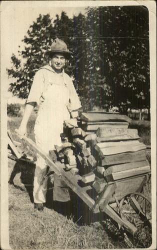 Work labor man old - old, wheelbarrow