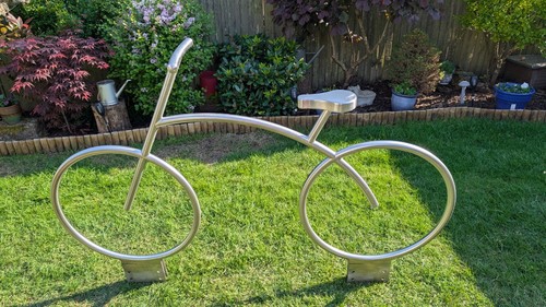 Garden sculpture - sculpture,