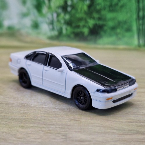 Majorette nissan cefiro a31 - nissan,