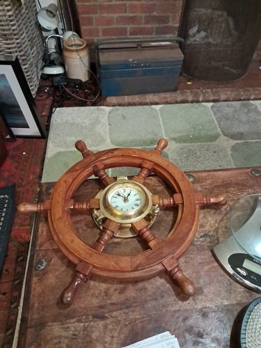 Porthole brass quartz - brass,