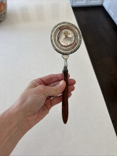 Vintage rare tea strainer - rare,