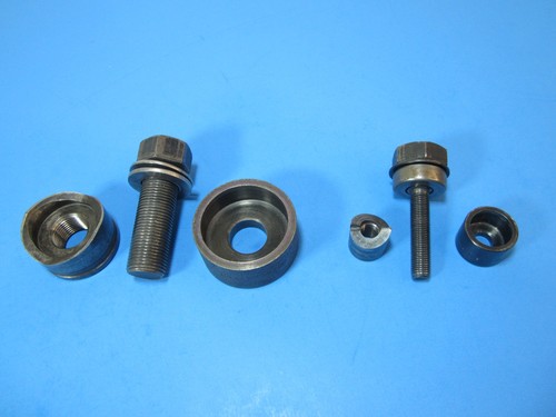 Greenlee piece knockout - 2-piece,