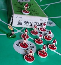 Vintage Subbuteo HW Team - Ref 16 Arsenal. Heavyweight table soccer team
