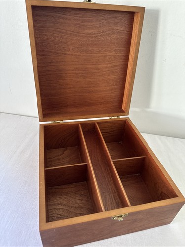 Whittard chelsea wooden tea - of,