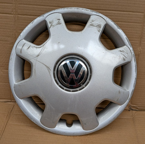 Volkswagen polo 6n2 wheel trim - volkswagen,