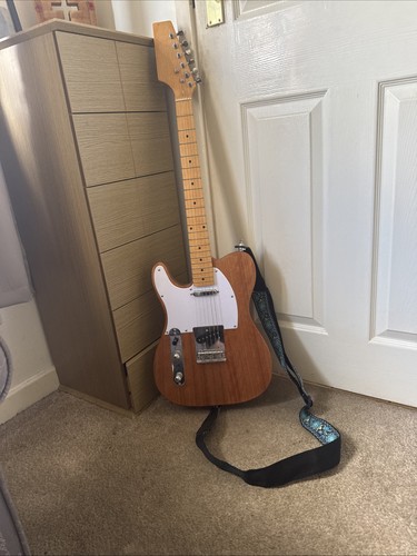 Electric guitar string - 6-string, left