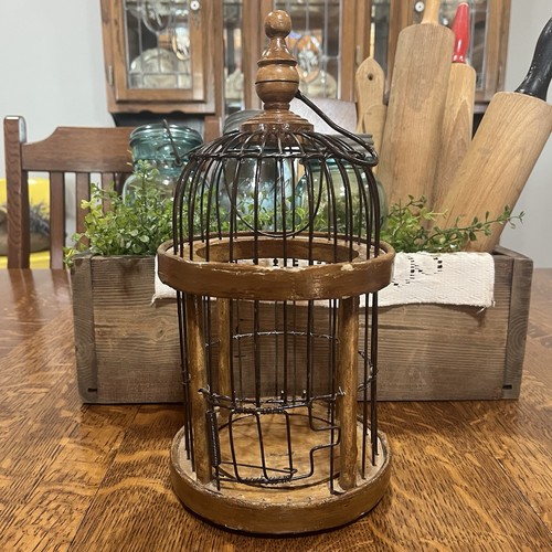 Vintage dome top - wooden, bird
