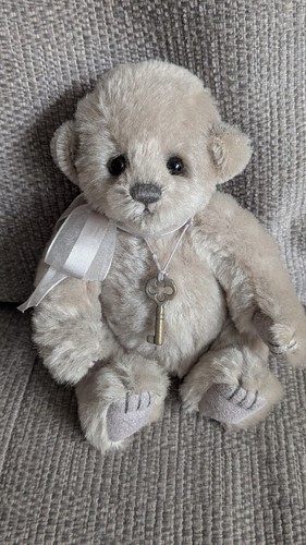 Charlie bears minimo teddy