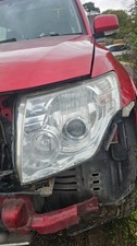 Mitsubishi shogun mk4 Passager side xenon headlight