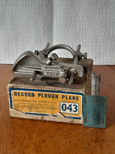 Vintage record 043 plough - record, no