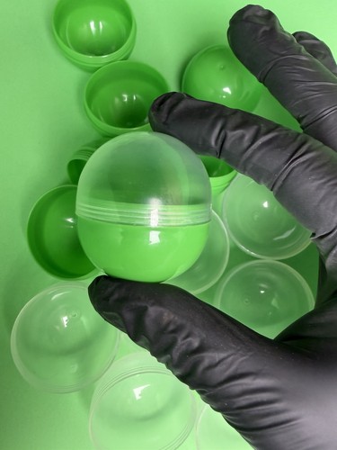 100x vending machine capsules - vending,