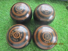 Great TAYLOR ACE Lawn / Indoor / Short-Mat Bowls  Size  4