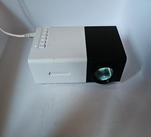 Mini lcd projector - projector, image