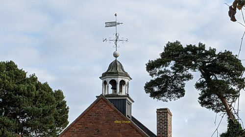 Photo 6x4 cupola - 6x4, easton