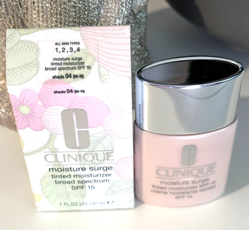 Clinique moisture surge tinted - clinique,