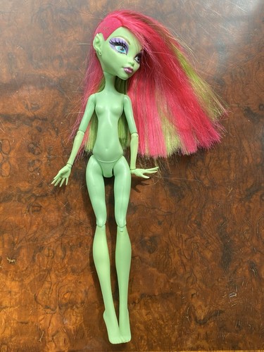 Monster high doll - monster,