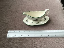 NEW BXD SPODE CHRISTMAS TREE. MINATURE GRAVY BOAT & SAUCER. 5ml. 12x7x4cm.