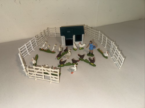 Britains farm chicken coop - farm,